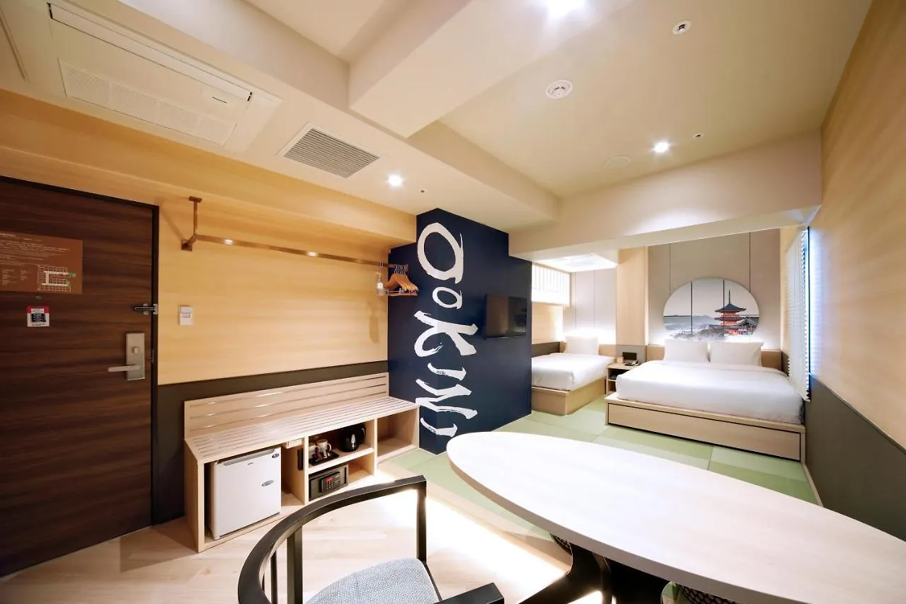Travelodge Kyoto Shijo Kawaramachi 3*,  Japan