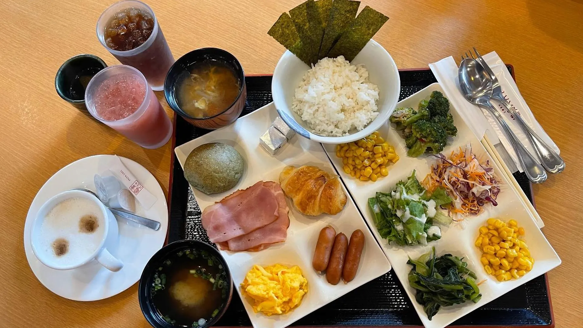 Travelodge Kyoto Shijo Kawaramachi Hotel